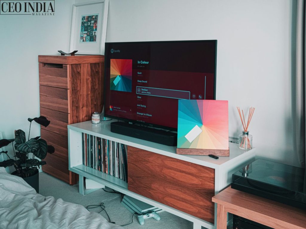 bedroom tv on dressing table