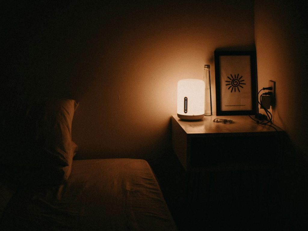 Minimalist and Cozy Retreat